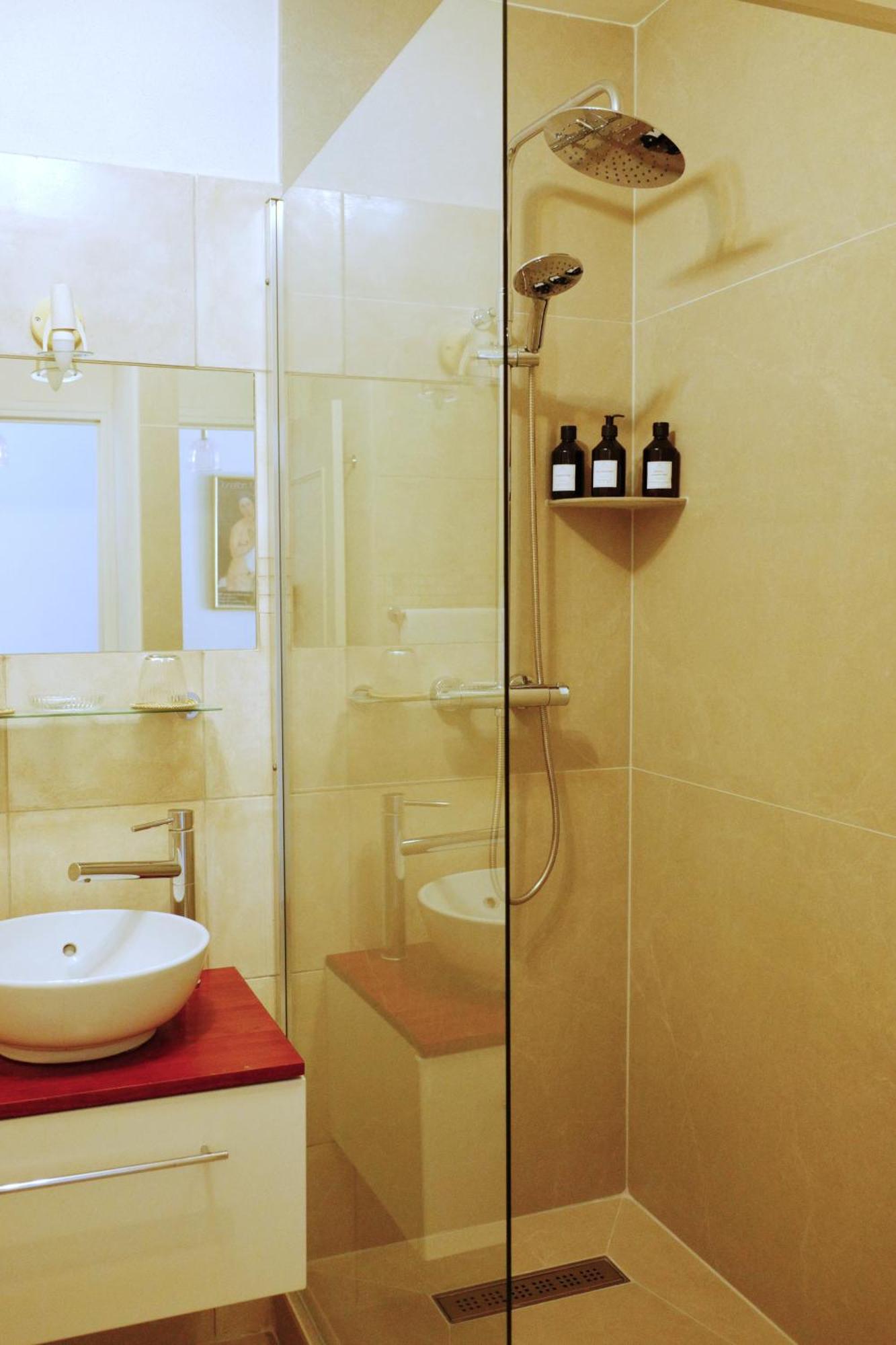 Hotel La Boulangerie Гримо Екстериор снимка